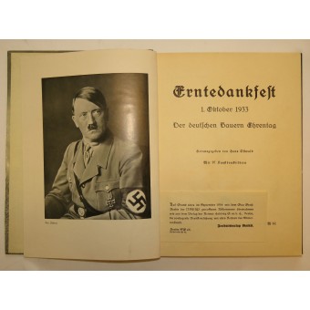 Saksa Hitlerin kanssa, almanakki 4 osalla, jotka osoittavat edistymisen kolmannessa valtakunnassa. Espenlaub militaria